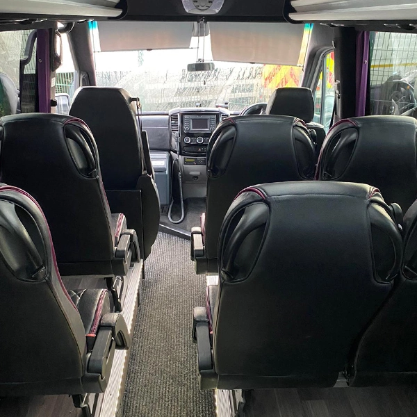 executive-minibus-hire-uk-inside-5